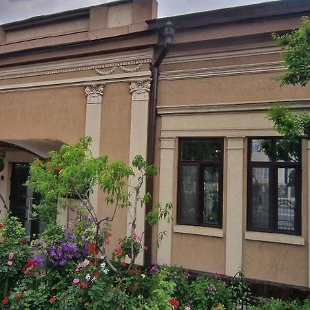 Casa Domneasca Rarau Hotel Campulung Moldovenesc Ngoại thất bức ảnh