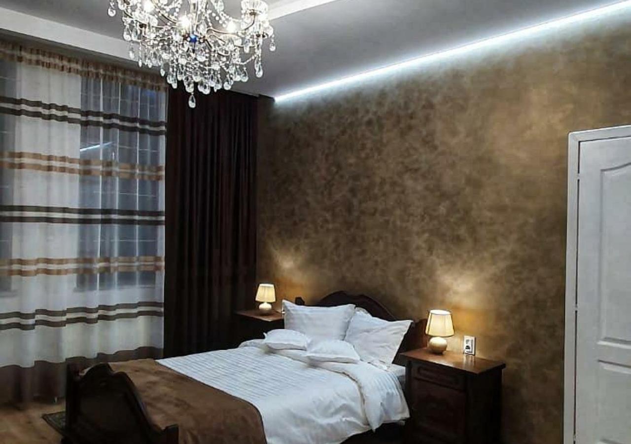 Casa Domneasca Rarau Hotel Campulung Moldovenesc Ngoại thất bức ảnh